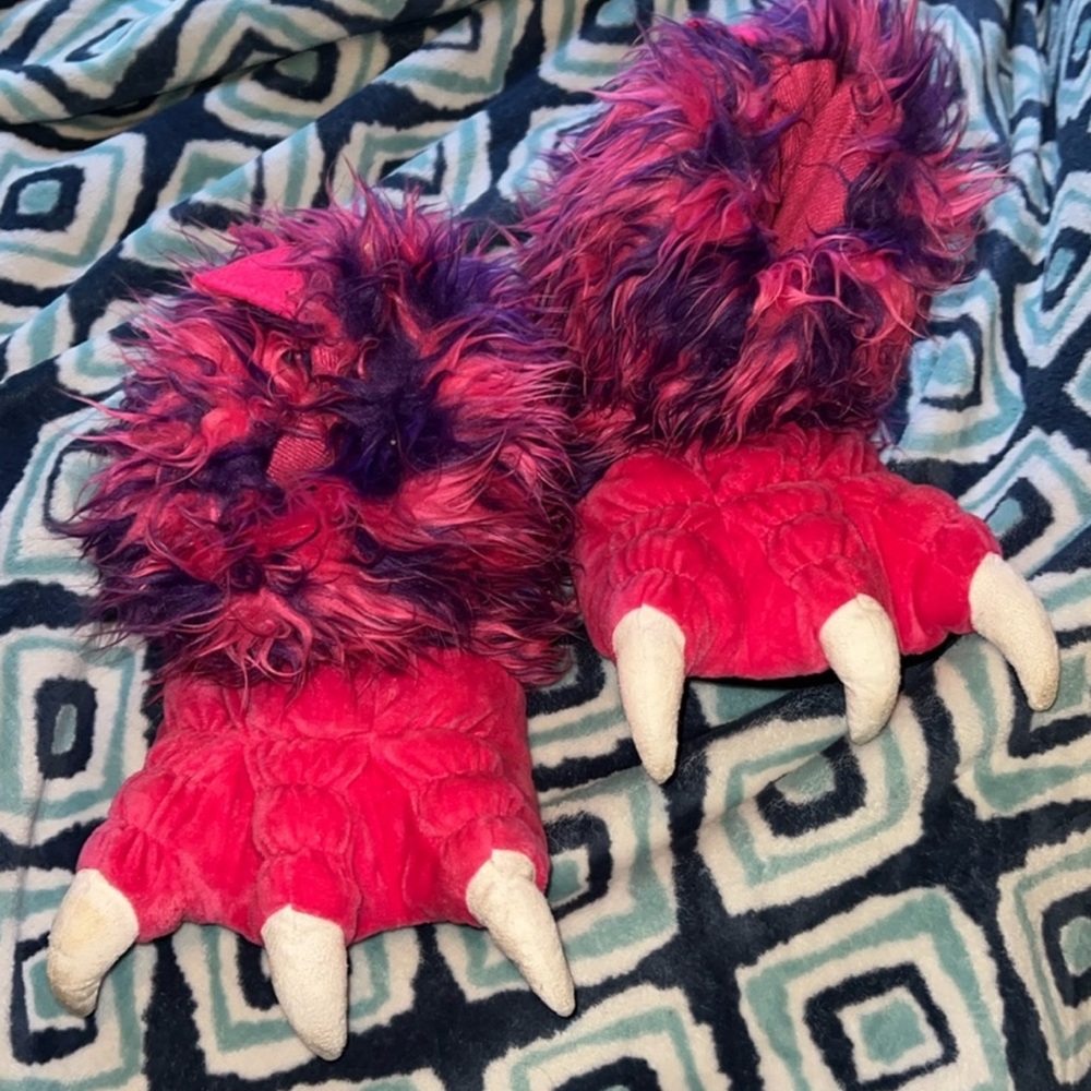 Animal Paw Slippers with Claws for Kids and Adults